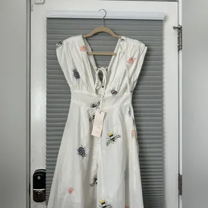 NWT Ciebon Selma Embroidered Plunge Neck Maxi Dress thumbnail 7