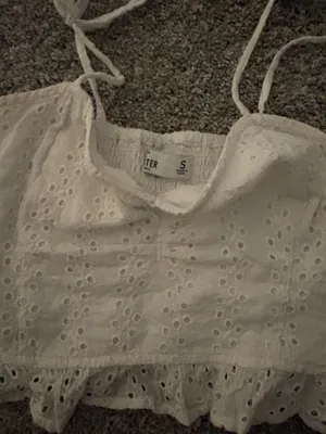 Hollister Top thumbnail 2