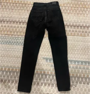 American Eagle Jeans thumbnail 3