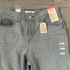 Levi's Low Pro Women's Jeans - Size 29‎ - Light Grey - NWT thumbnail 6
