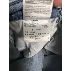 Signature by Levi Strauss‎ Women Blue Mid Rise Capri Jeans Size 4 W27 74906-0020 thumbnail 6