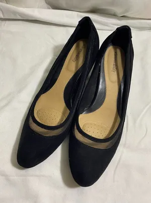 Solesenseability Black Mesh Trim Kitten Heel Pumps Women’s Size 10 Wide Comfort thumbnail 1