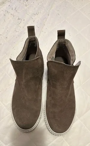 Size 6 thumbnail 5