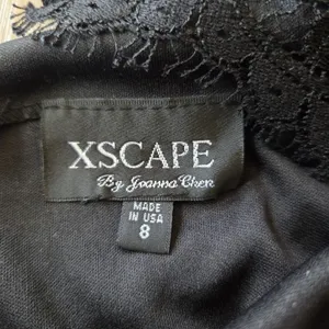Black Lace Cap Sleeve Dress Sz 8 Cowl Neck Ruched Flattering Cocktail HOCO Gala thumbnail 7