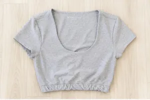 Beyond Yoga Women's Gray Short Sleeve Scoop Neck Cropped Athletic T-Shirt Small thumbnail 1