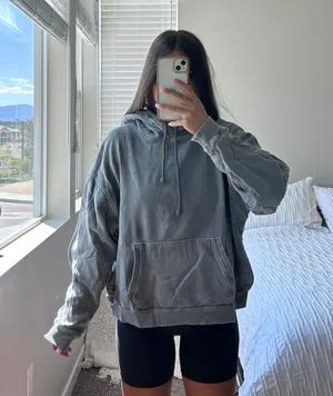 Levi's Oversized Hoodie thumbnail 5