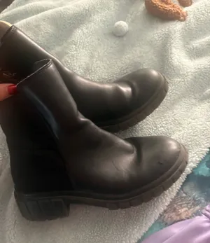 Black ankle boots  thumbnail 1