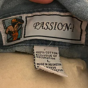 Vintage denim embroidered top thumbnail 3