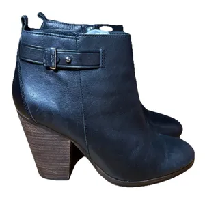 COACH Hewes Safari A6841 Black Leather Ankle Boots Block Heel Women's 6.5 thumbnail 9