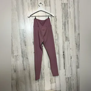 High Waist Full Length Buttery Soft Leggings Womens Small/Medium Mauve Plum thumbnail 3