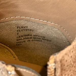 Steve Madden Wedge Sneakers Womens 7 Taupe Perforated Leather Zip High Top thumbnail 3