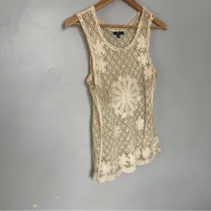 Anthropologie Elegant Cream Lace Sleeveless Top thumbnail 2