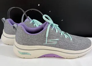 Skechers GoWalk Arch Fit Women's Grey Walking or Running Sneakers Sz 9 SKU 6325 thumbnail 1