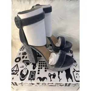 Bamboo size 8‎ Velvet Gray Ankle Strap Platform High Heels Y2K Chunky Heels thumbnail 3