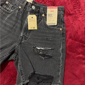 Levi's Charcoal Distressed‎ Denim Shorts thumbnail 2