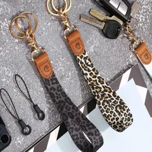 Boutique Animal print lanyard wrist keychain NWT thumbnail 1