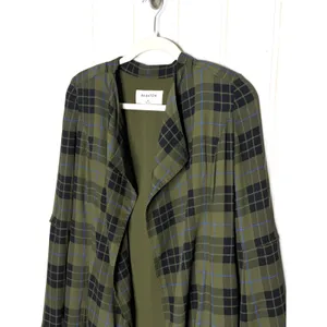 Babaton Aritzia Quincy Jacket Olive Green Plaid XS Tie Belt thumbnail 2