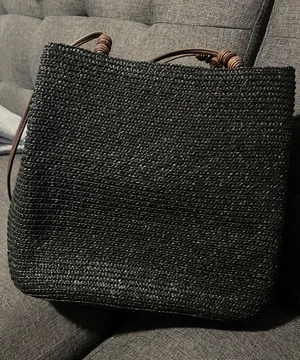 Woven Black Straw Tote with Wood-Accent Handles thumbnail 1