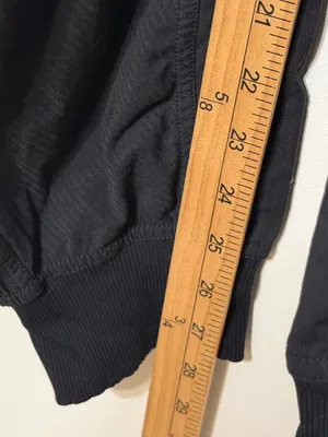 Lululemon Dance Studio Joggers in Black Size 2 New Square Size Dot thumbnail 8