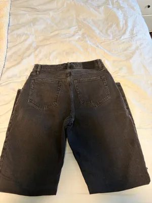 Abercrombie High-Rise Jeans The Dad Curve Love thumbnail 4