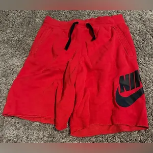 Nike Shorts thumbnail 1