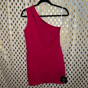 NWT Lulus Down to Party Hot Pink One-Shoulder Cutout Bodycon Mini Dress with sli thumbnail 5