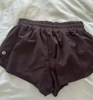 Hotty Hot Short 2.5” thumbnail 2
