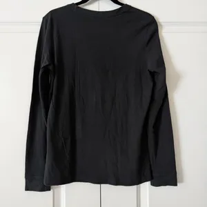 Nike | Women’s Dri-FIT Softball Long-Sleeve T-Shirt | Medium thumbnail 4