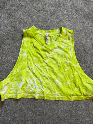 Lululemon Cropped Tank thumbnail 2