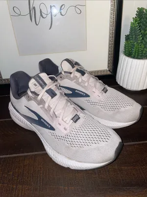 Brooks Launch GTS 8 Women's Running Sneakers Gray & Pink Size 9 thumbnail 3