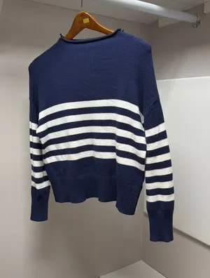 Sweater Blue Size M thumbnail 1