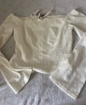pacsun Off-Shoulder White Long Sleeve Top thumbnail 1