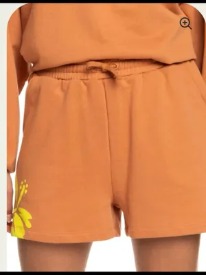 Roxy sweatshirt material shorts. Size medium thumbnail 4