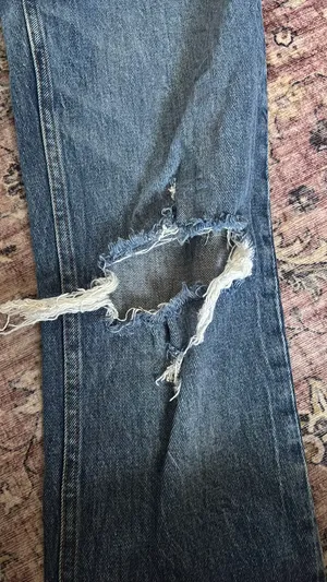 Abercrombie Ultra High-Rise 90s Straight Jeans Dark Wash Ripped thumbnail 5