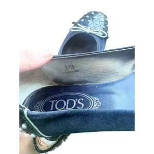 Tod’s Women’s 37.5 US 7.5 Blue Suede Ballet Flats Studded Patent Leather Bow Y2K thumbnail 4