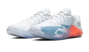 Nike Metcon 5 Premium Ombre Sole Sneakers Size 10 thumbnail 1