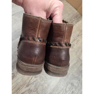 Comfortiva Align Bootie Zip Leather Weather Proof Ankle Boots Size 7.5M Brown thumbnail 6