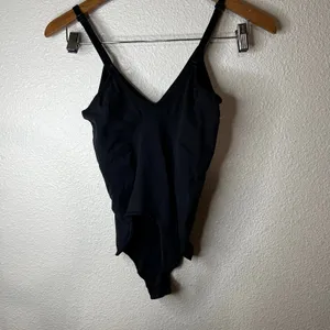 SKIMS Seamless Sculpt Brief Bodysuit Shapewear in black 4X/5X PLUS thumbnail 3
