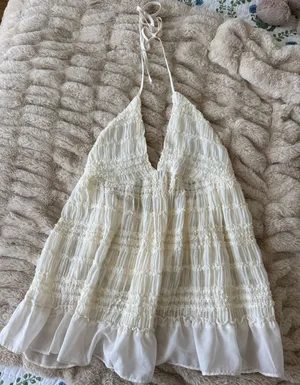 Halter top thumbnail 1