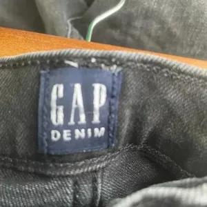 CLEARANCE Gap Cutoff Black Denim Jean Shorts‎ 00 24 Hugh Rise 4” EUC Button Fly thumbnail 4