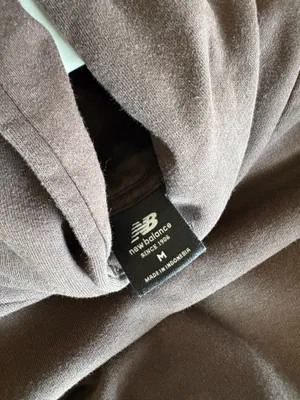 Brown New Balance Hoodie thumbnail 3