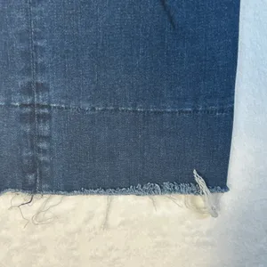 American Eagle Outfitters Hi‎ Rise Crop Flare Jeans Dark Wash Size 0 thumbnail 7