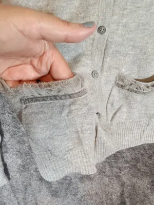 Hollister Light Gray Button V‑Neck Cardigan Button Front Cardigan Womens M thumbnail 5