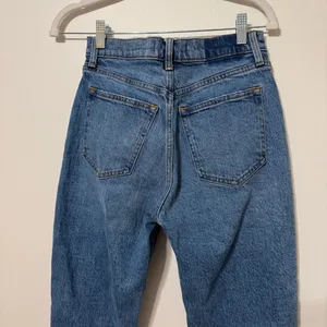 Abercrombie & Fitch The '80s Mom high rise Jeans Size 26 SHORT / Size 2 thumbnail 7