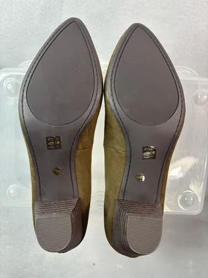 CL Chinese Laundry 9.5 Workwear Olive Pumps Suede Pointed-Toe Padded Heels Shoes thumbnail 2