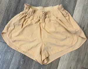 Lululemon Women’s Running Shorts Size 10 Peach Lightweight Athletic Activewear thumbnail 1