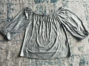 Women’s Shirt thumbnail 1