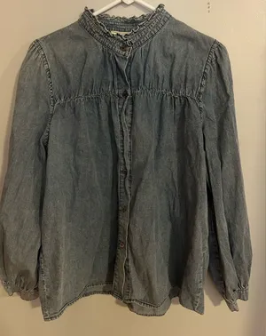 Savanna Jane Blue Ruffled Denim Top Size L‎ thumbnail 1