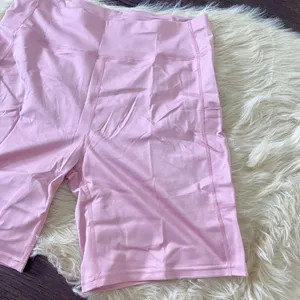 NWOT Light Pink Lilac Bike Short Workout Athleisure Size XXL thumbnail 2