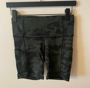Fast Free 6” Shorts thumbnail 1